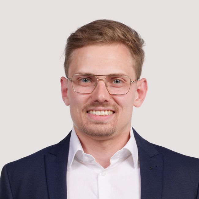 Ilir Kurti